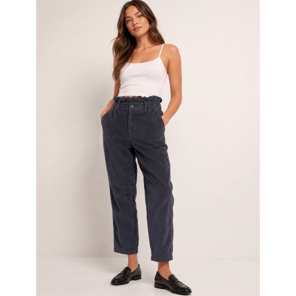 American Eagle Navy Blue Corduroy Paperbag Waist Tapered Pants Size 00 Regular